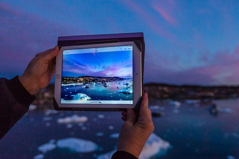 iPad Photo, Twilight and Pack Ice, Ilulissat Greenlanic Villiage, Icefjord, Disco Bay, Greenland, Denmark