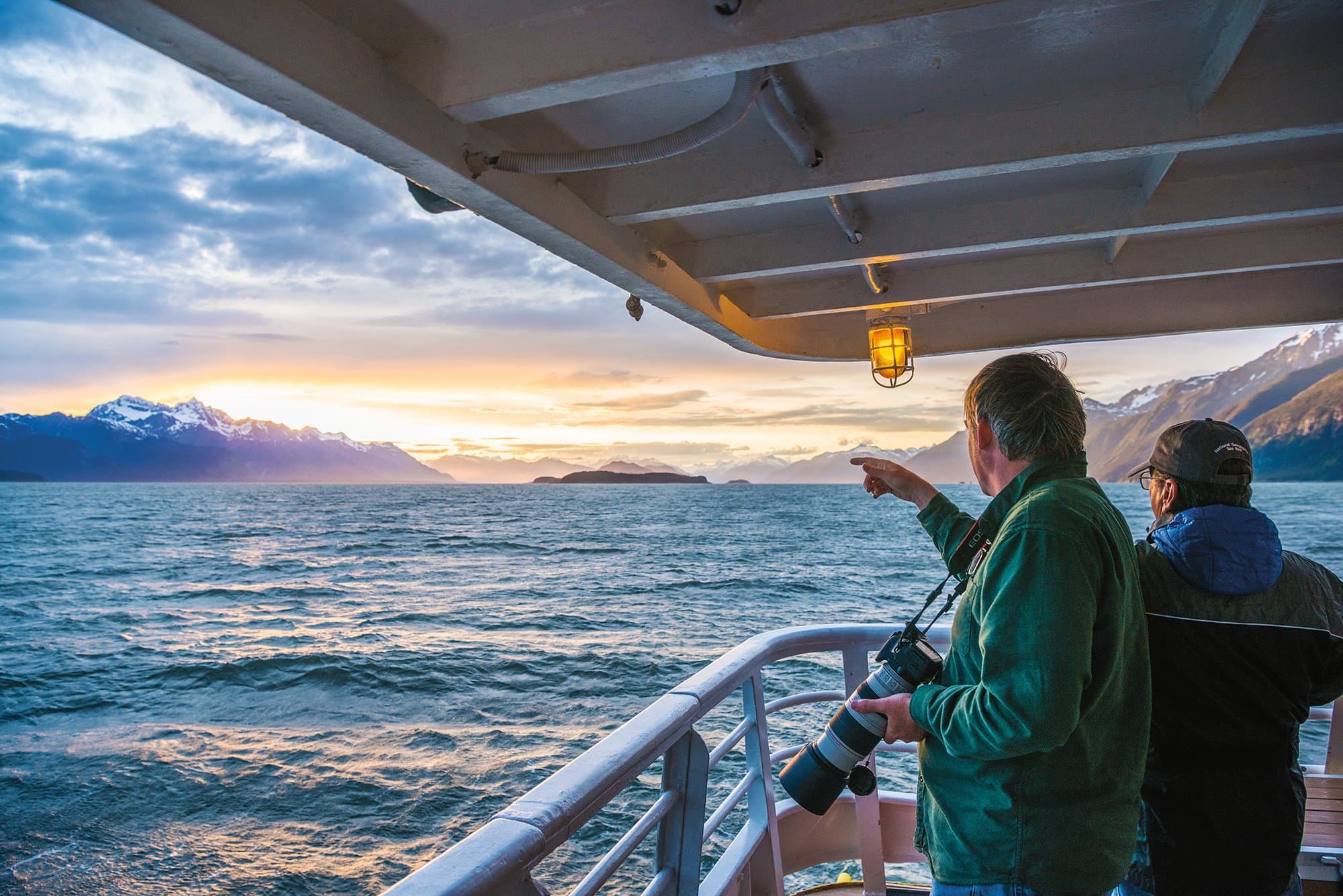 Large RGB-LEX-US Alaska Haines - Ship NG Sea Bird Exterior - Observation Deck - DVAK602.jpg