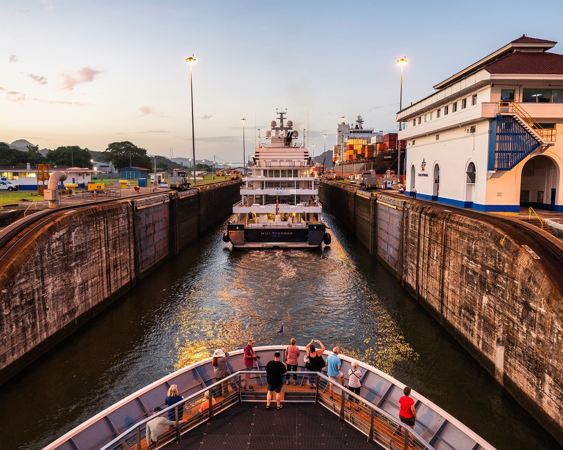 Ship NG Quest Exterior - Panama Canal - DV206