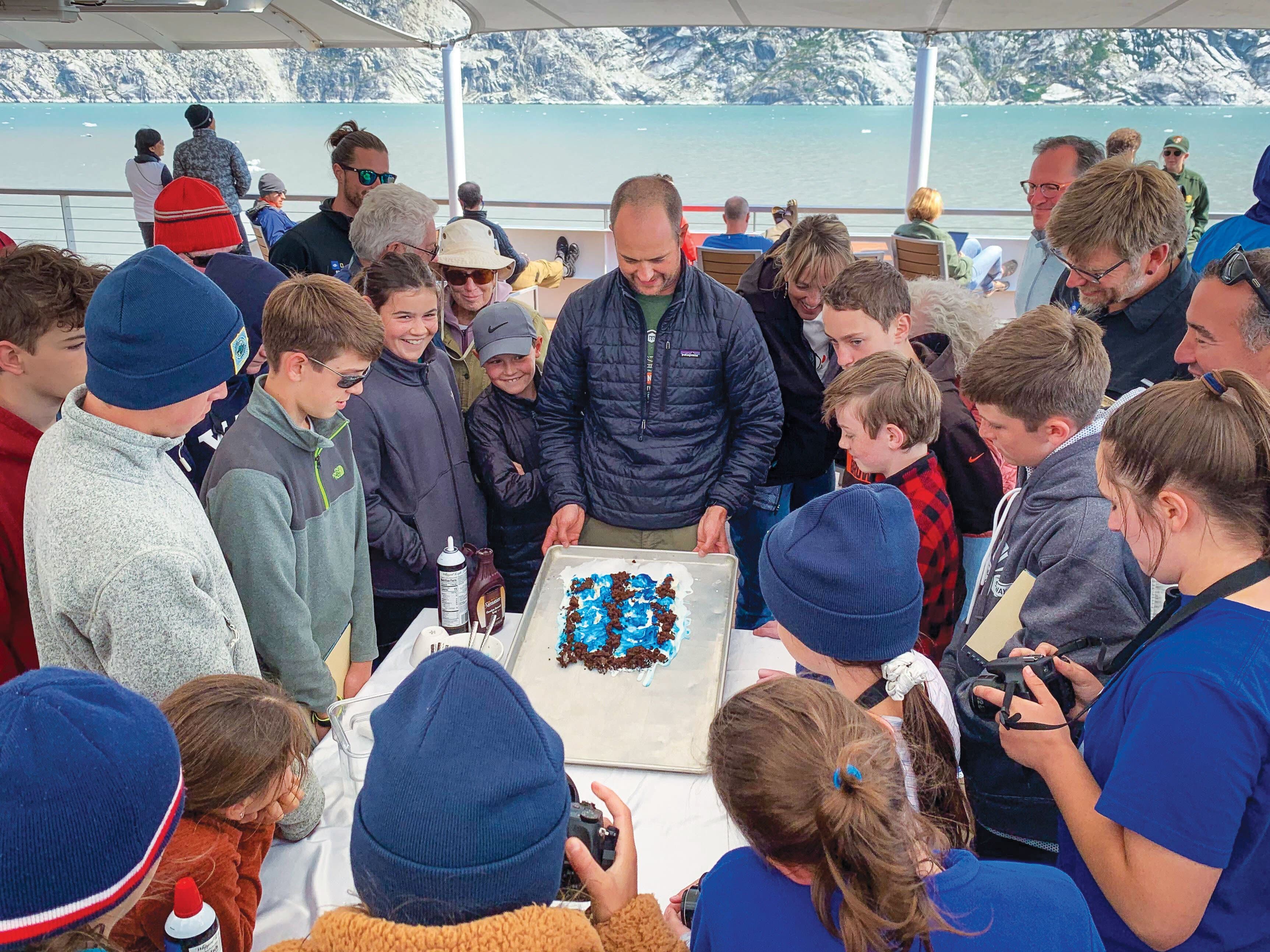 Large RGB-LEX-US Alaska National Geographic Explorers JN3578.jpg