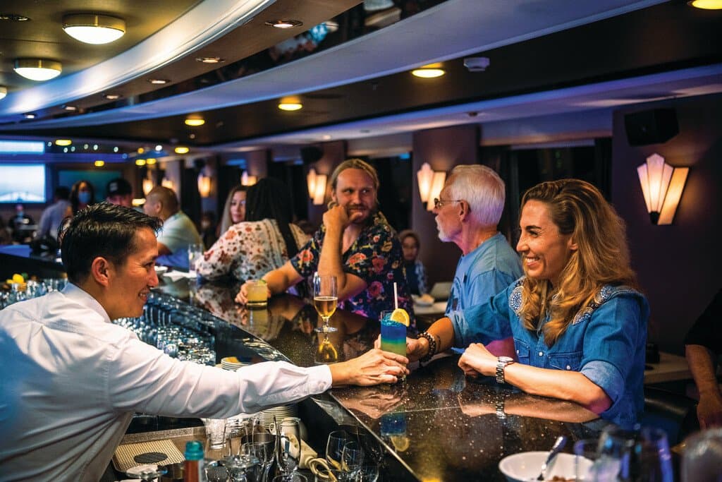 Medium RGB-LEX-Ship NG Orion Interior 342.jpg