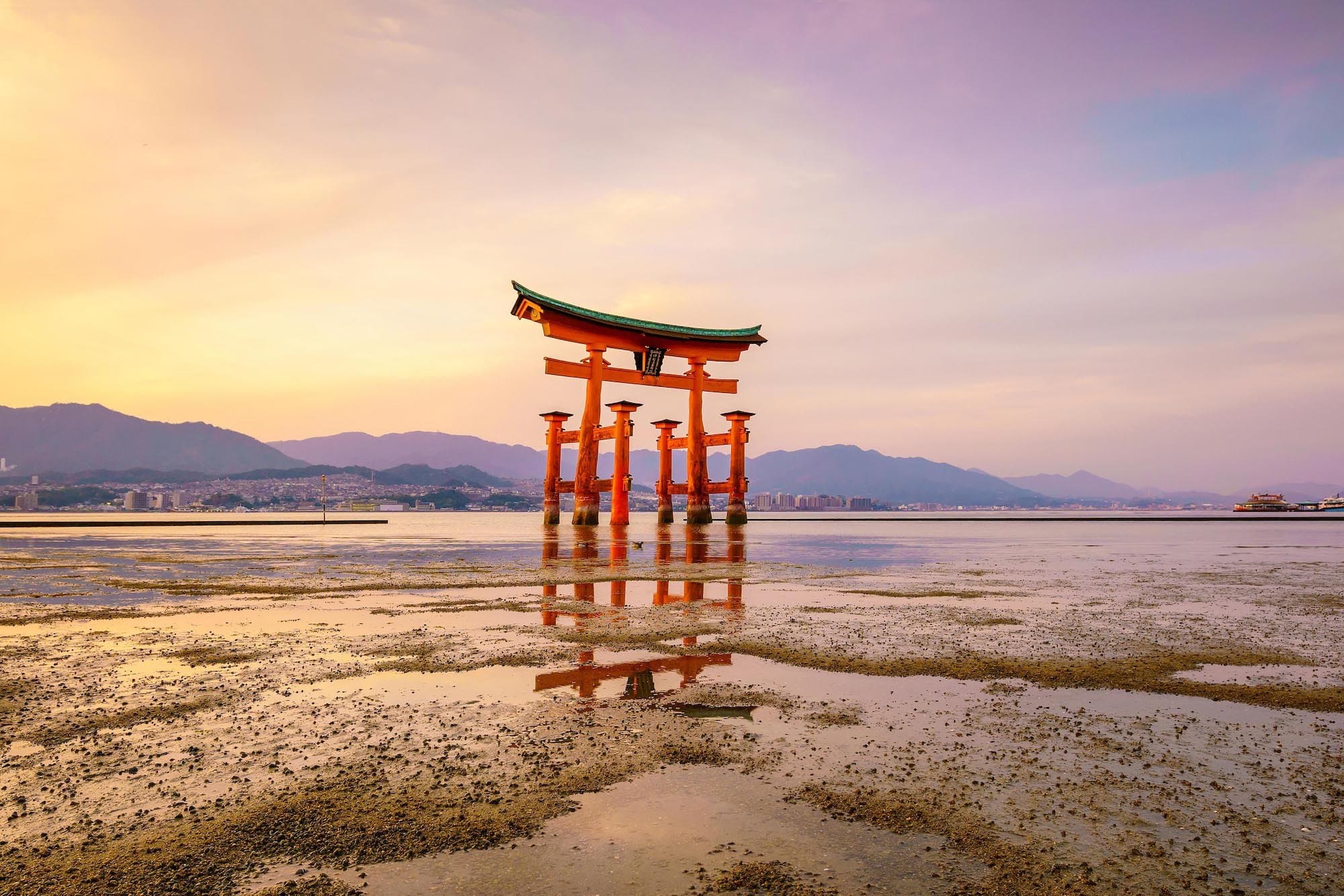 Itsukushima Shrine-JP012.jpg