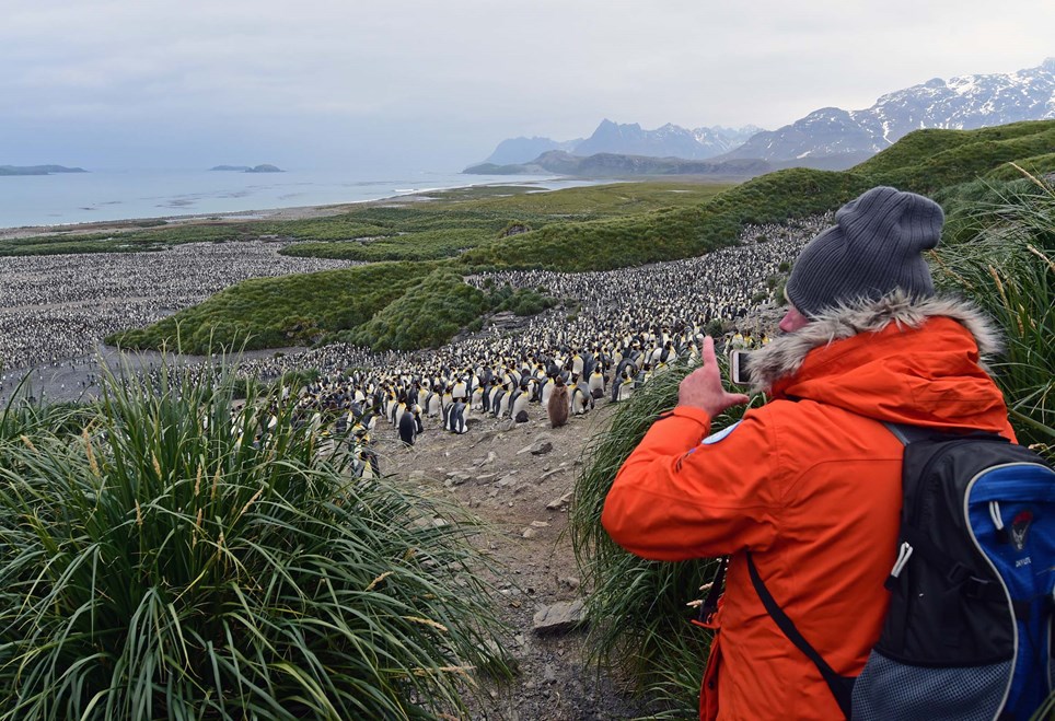 https://www.expeditions.com/globalassets/der-images/ex/ex71706/ex031517_a.jpg?w=964