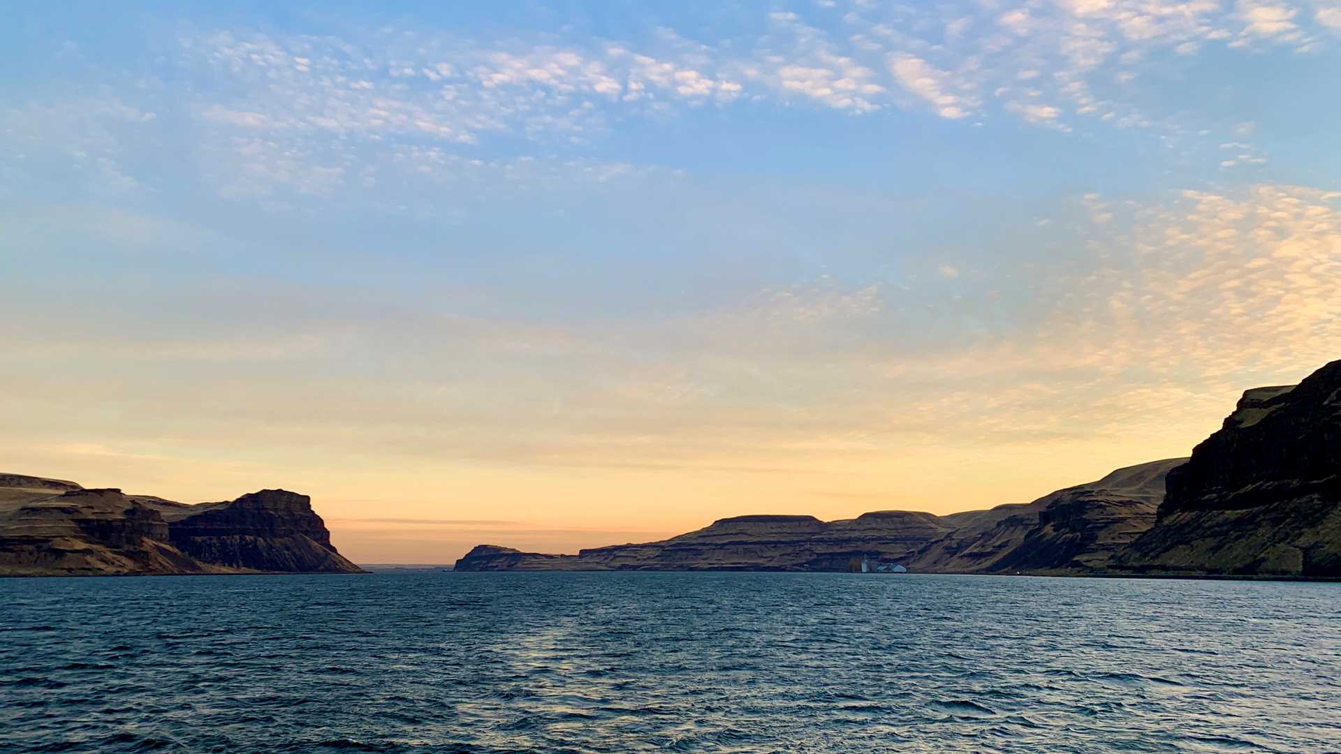 Crow Butte and the Columbia River