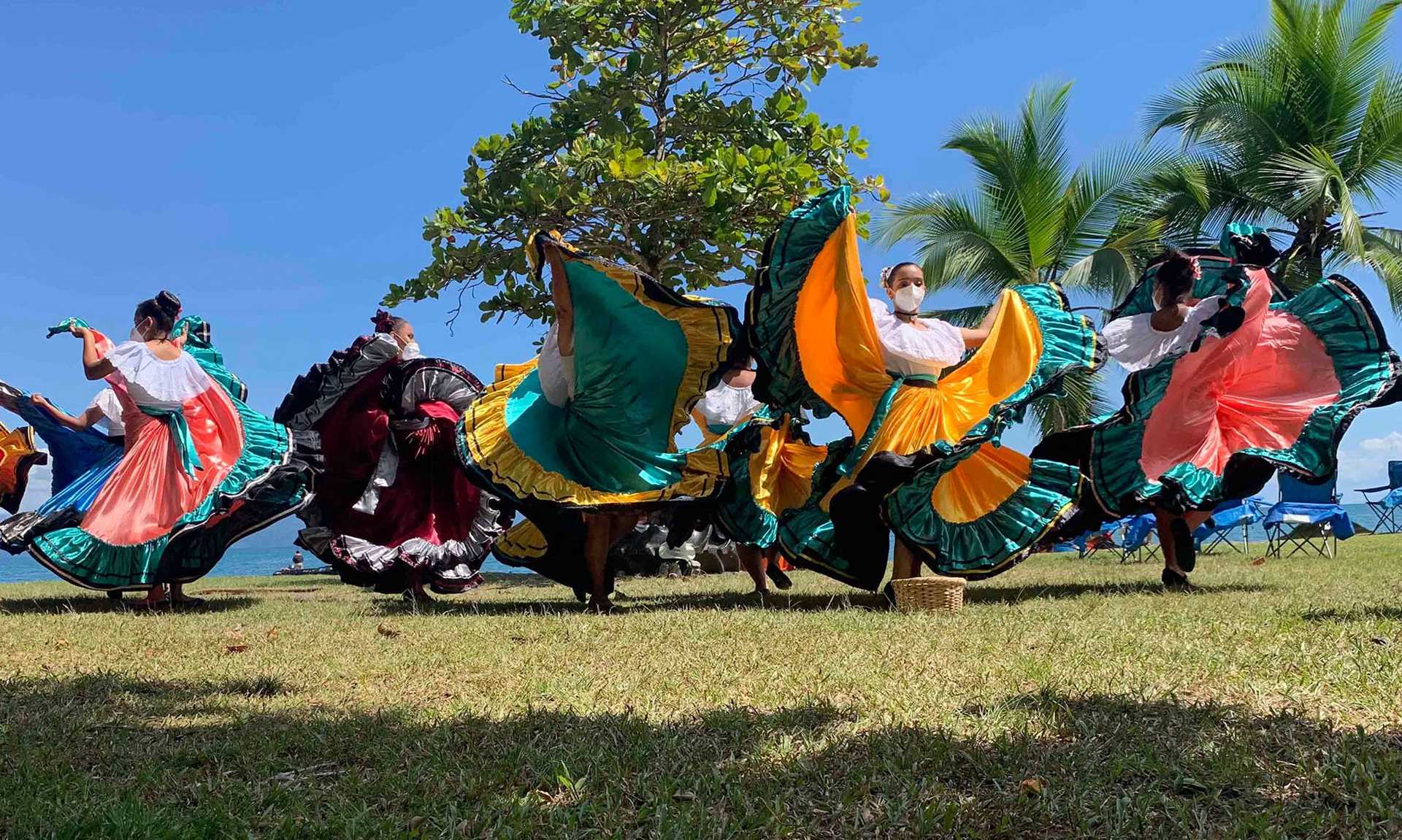 dancers