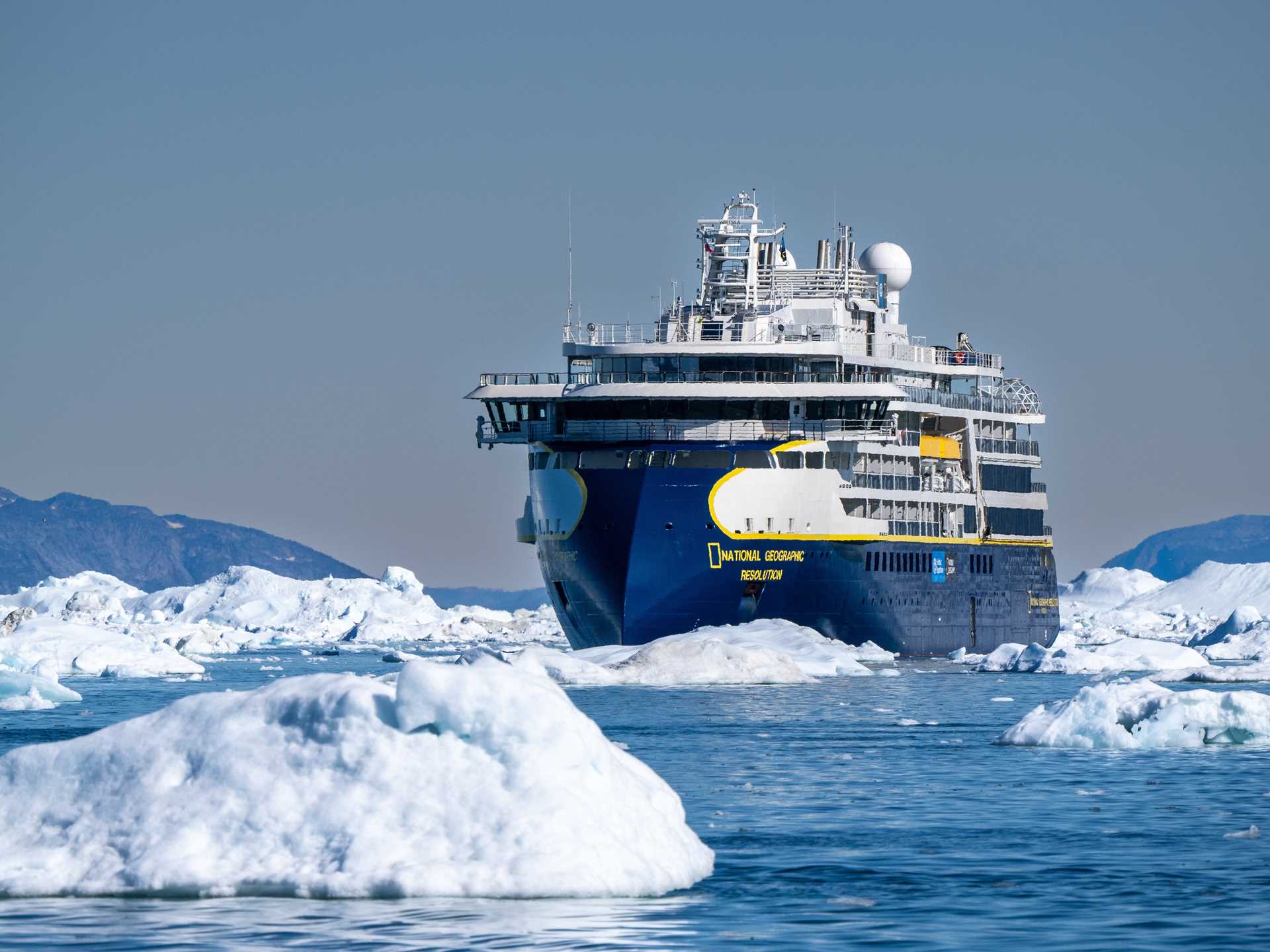 National geographic endurance sails amongst icebergs
