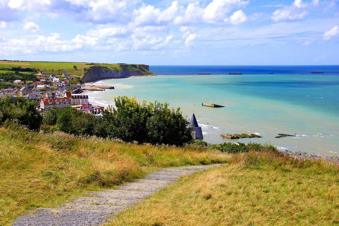 Mulberry Harbor at Arromanches in Normandy.jpg